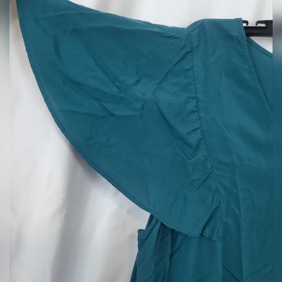NWT Old Navy Womens Teal V-Neck Short Flutter-Sleeve Plus-Size Blouse Size 1X - Picture 3 of 7